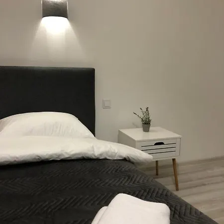 Konopka Forest & Hotel *