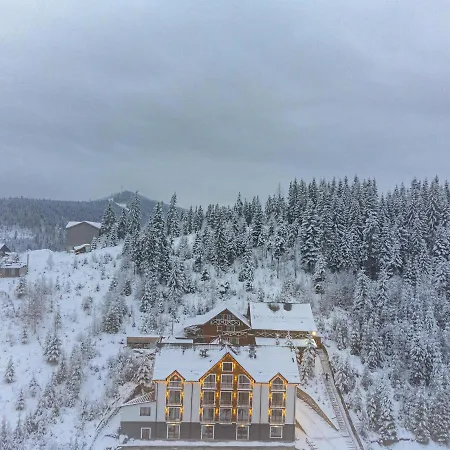 Konopka Forest & Отель Буковель